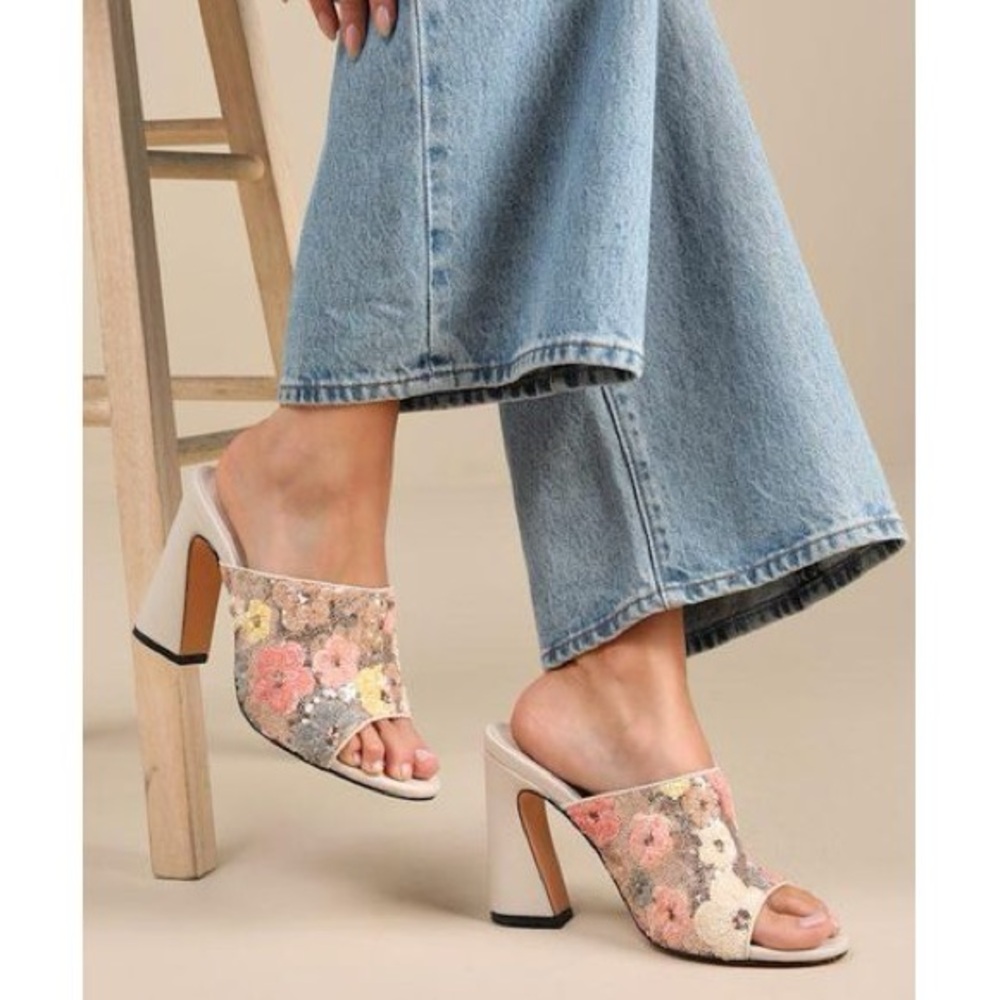 NWOB Lulus Callixta Pink Bone Floral Sequin Slide Heels – Size 8.5